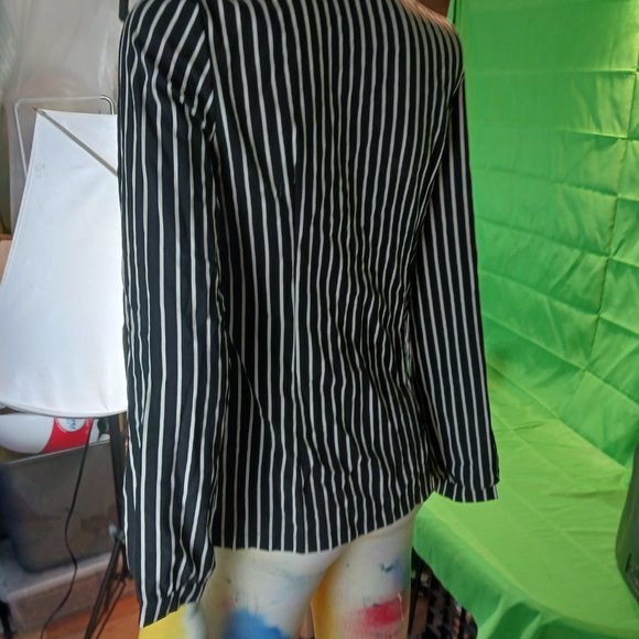 brand new Classy long sleeves balck and white stripes button downs shirt women - Picture 6 of 6